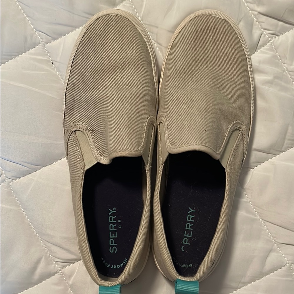 Sperry women’s Beige Slip-On Loafers